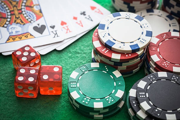 Slot machines and tournament leaderboard